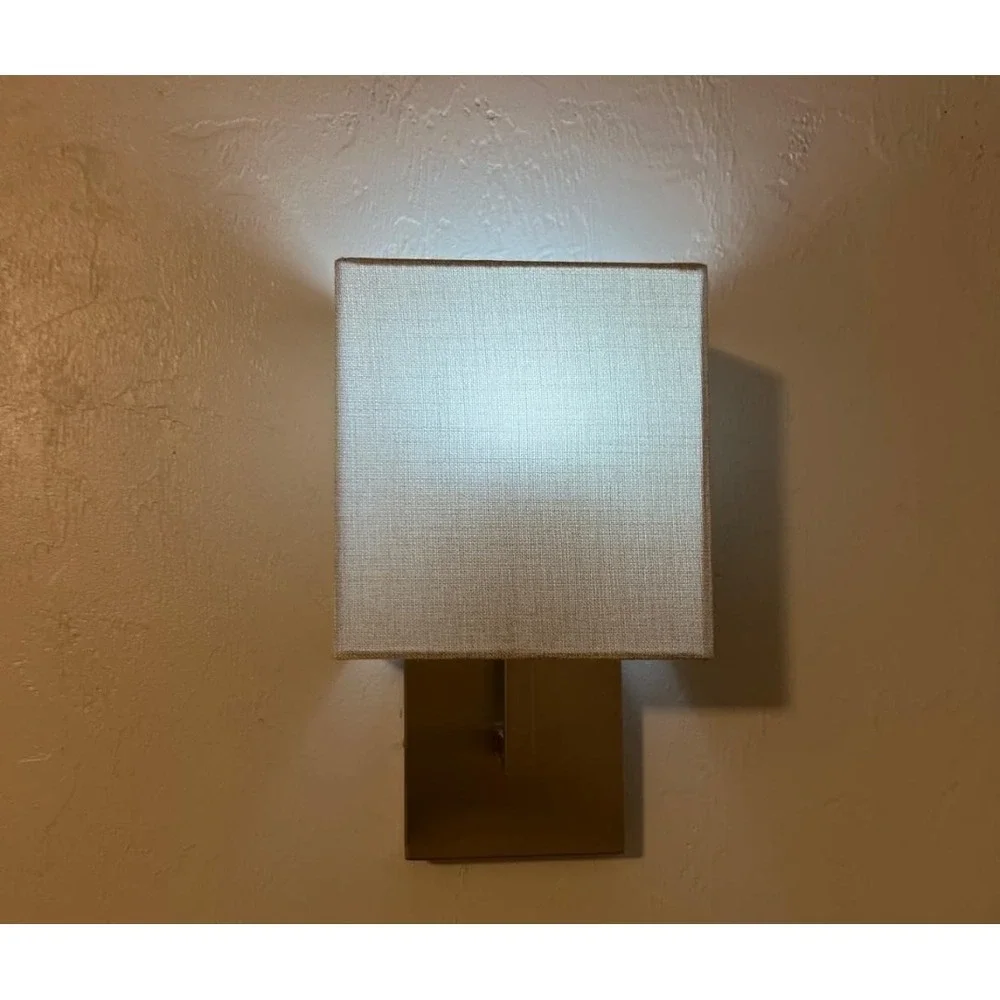 Electric Wall Sconce Lamps 2 Wall Mounted Accent Lights Lighting Fixtures NEW